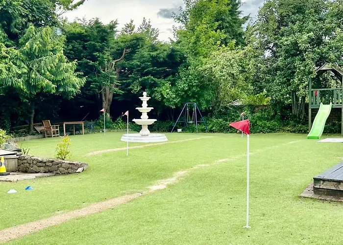 Edinburgh Full House Hotel