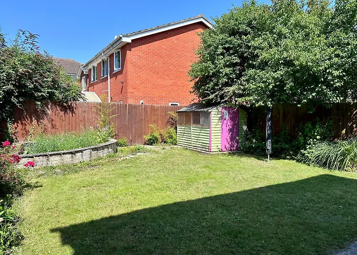 Award Winning Beautiful House In South Cambridge, 14-Min Drive To The City Centre, Free Parking, No Sofabeds, Sleeps 6