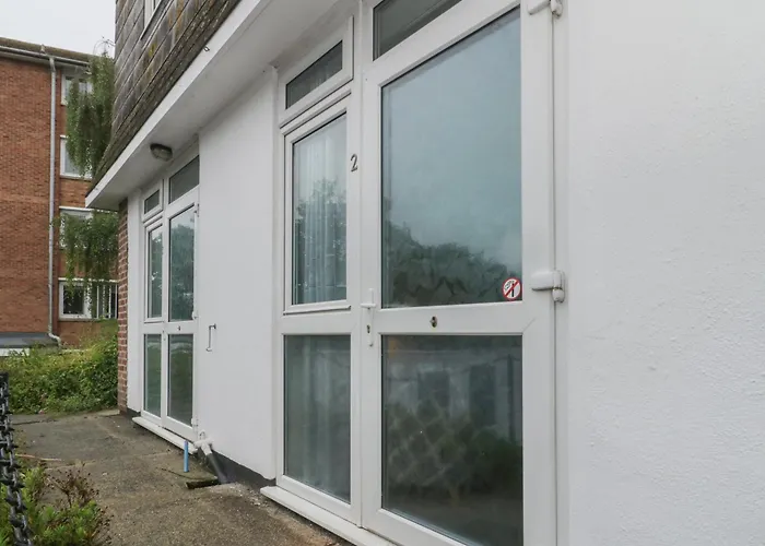 Flat 2, Big Tree Holiday Flats Paignton