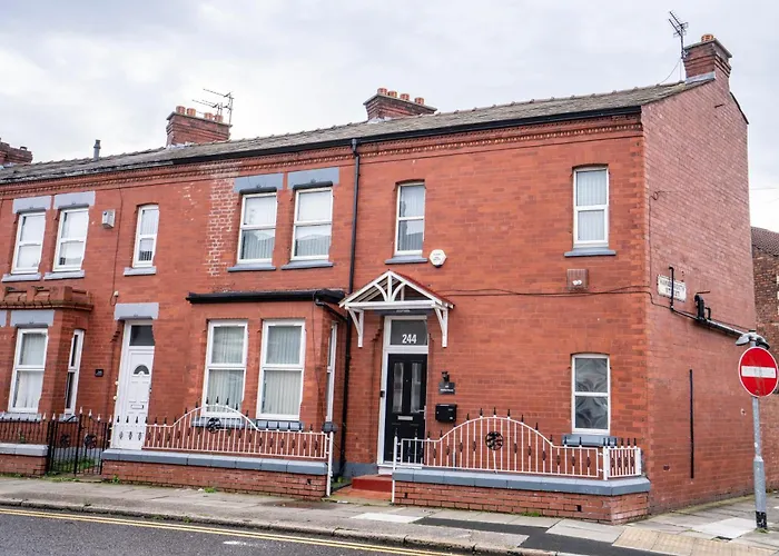 Walton Breck House Villa Liverpool