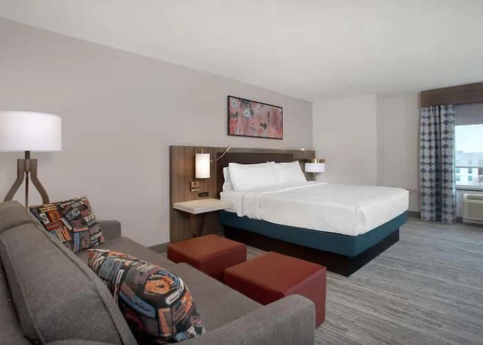 Hilton Garden Inn Omaha West Lane