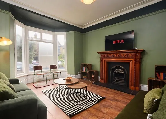 Cosy, Stylish, Leafy And Homely Sheffield