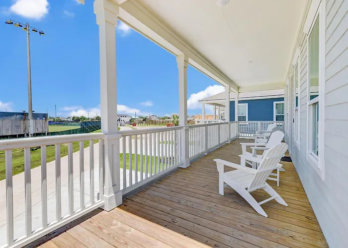 Salt & Stone Villas Galveston