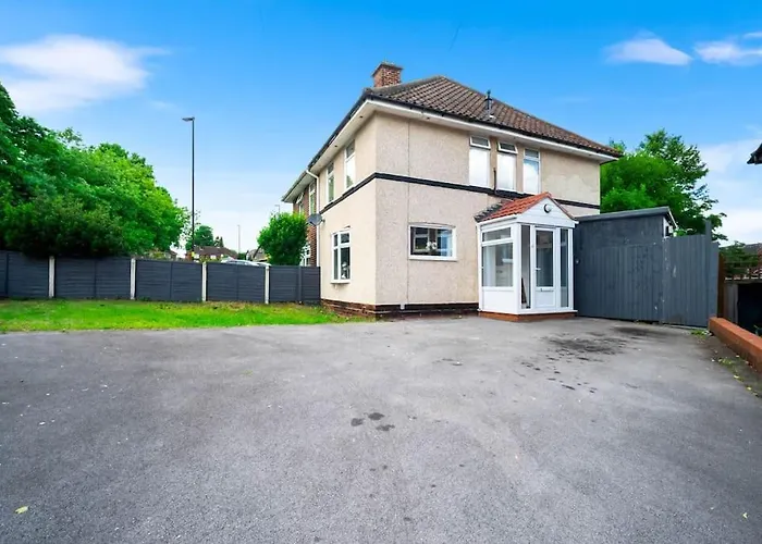 Witton Lodge 3 Bedroom House - Long Stay Offers Birmingham