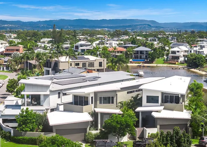 Ray Of Sunshine Villa Gold Coast
