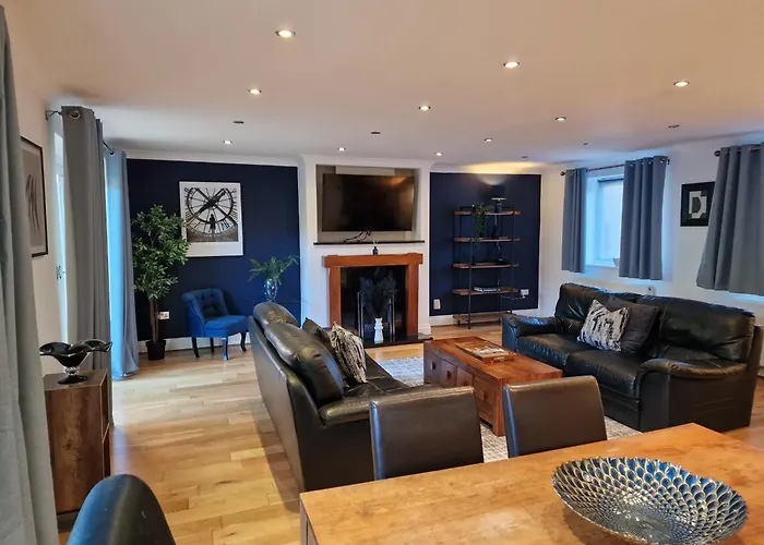Large 4-Bed House For Up To 7 Guests W 2X Parking Villa Oxford