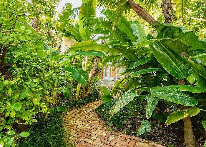 Plantation Tropicale By Last Key Realty Key West