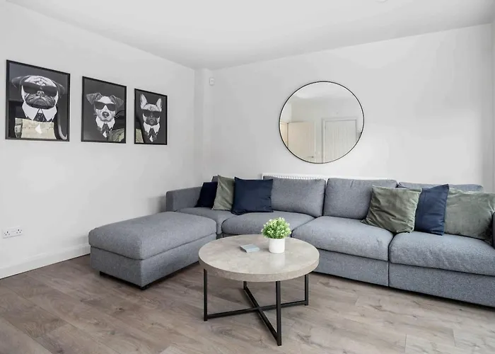 Newly Extended 3 Bed Family Home Near Graves Park Sheffield