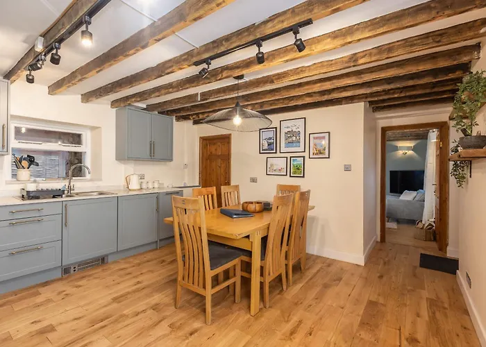 The Old Farm Shop Villa Scarborough