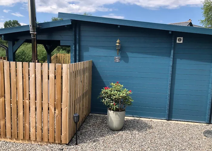 Retreat Hot Tub Highland Cabin Inverness