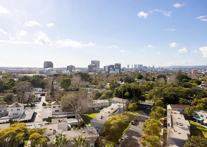 Luxury 2 Bedroom 2 Bathroom Residence Great View Los Angeles