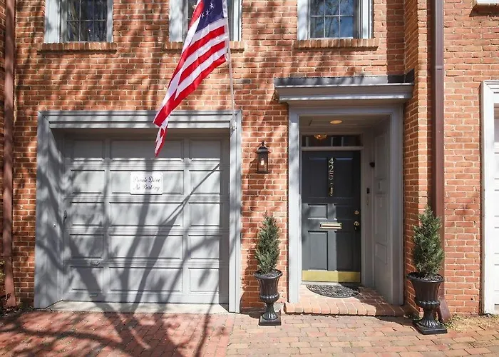 The Lafayette Villa Alexandria