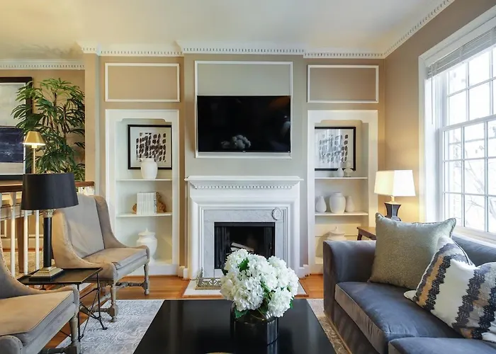 The Lafayette Villa Alexandria