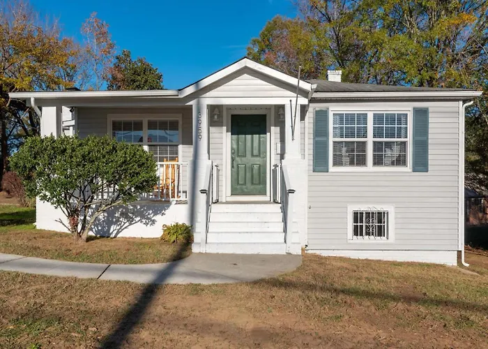 The Charlotte Nest Villa