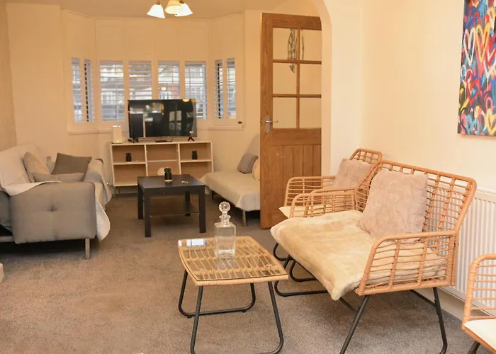 Cosy 5 Bedroom Central Birmingham