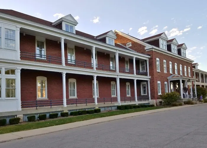 Fort Harrison State Park Inn Oaklandon