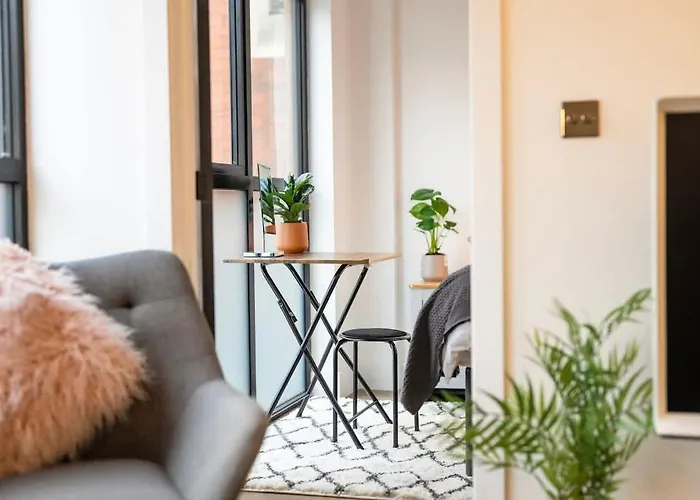 The Upside Down Eco House - Free Parking With No Height Restrictions Villa Bristol