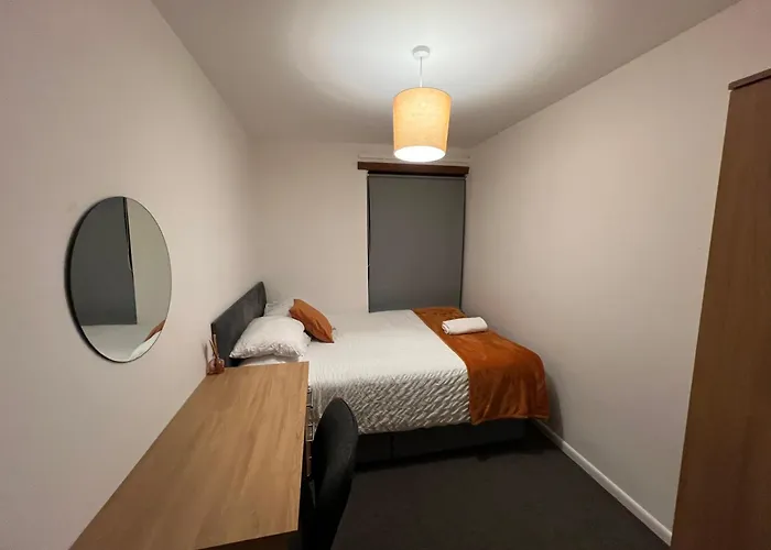 The Coral Guest House 1 Mile From Winchester Market