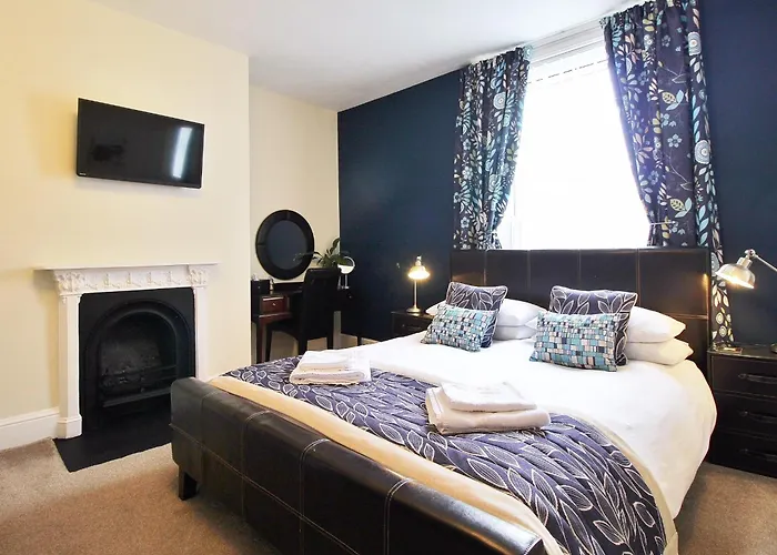 Rosslyn House Bed & Breakfast Whitby