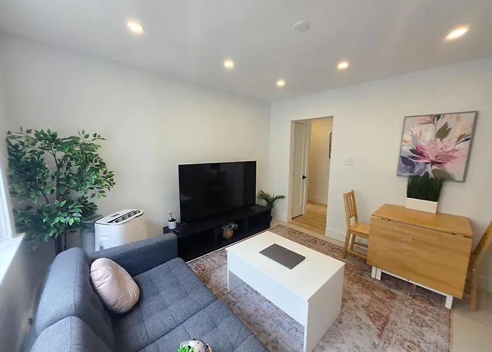 Jstlikehome - Serenity Suites & Guesthouse Ottawa