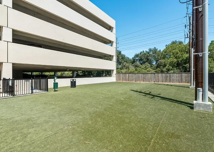 Lodgeur Energy Corridor - Next To Tmc West Hospitals Houston