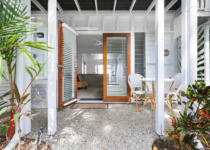 The Queenslander Family Townhouse Near Four Mile Beach Port Douglas