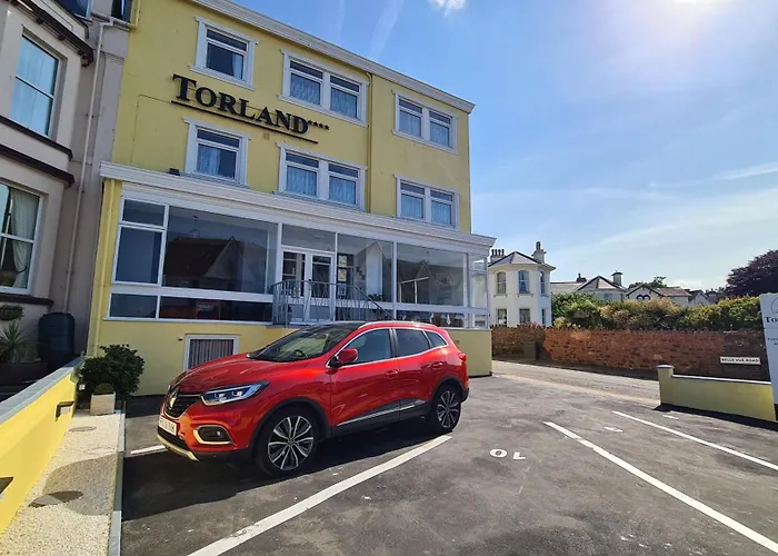 The Torland - Paignton Seafront - Free Parking, All Rooms En-Suite