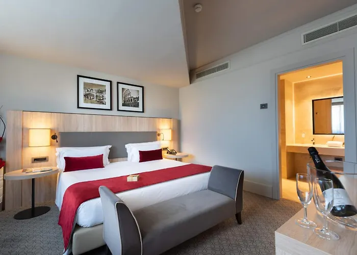 A.Roma Lifestyle Hotel