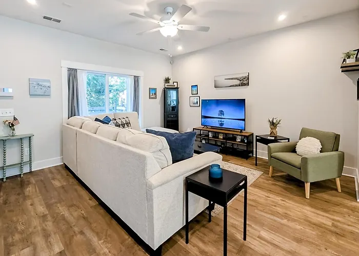4563 Summey Street Villa Charleston