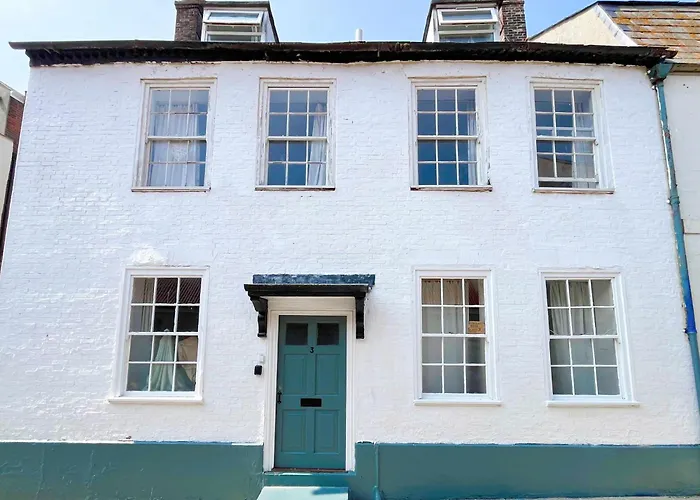 Admiralty House Villa Weymouth