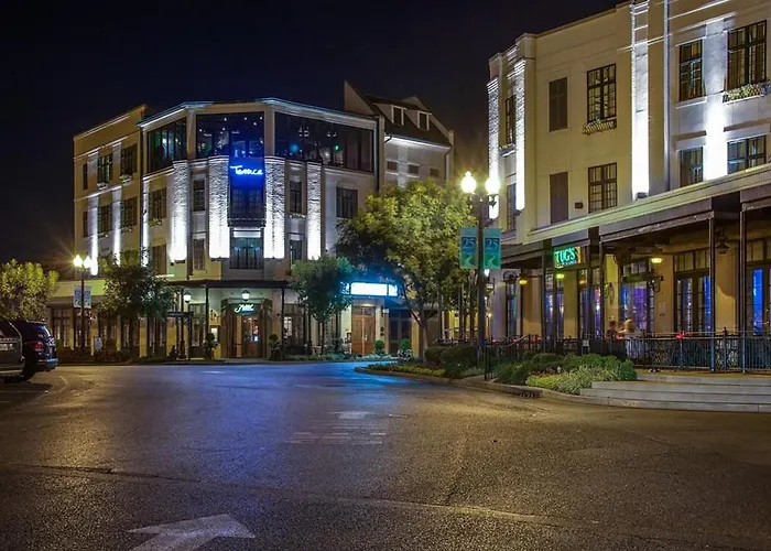 River Inn Of Harbor Town Memphis