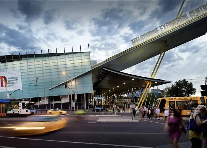 Prima Tower - Premium Apartment With City And Flames Views Melbourne
