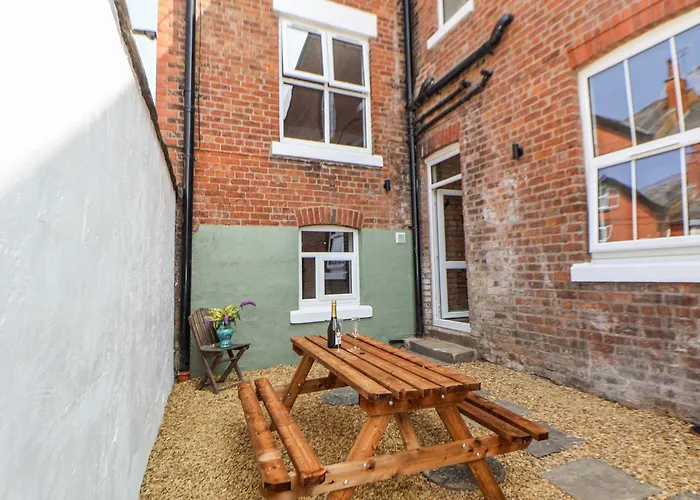 33 Lorne Street Villa Chester