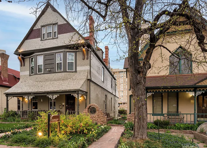 Queen Anne Bed And Breakfast Denver