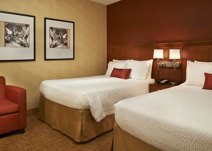 Courtyard By Marriott Indianapolis Castleton Hotel Allisonville