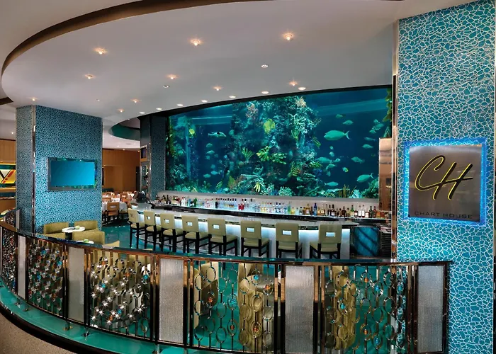 Hotels with Free ParkingGolden Nugget & Casino