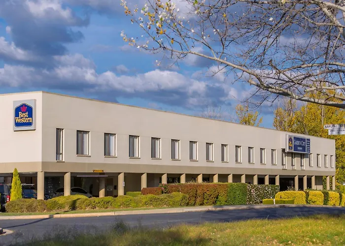 Garden City Hotel, Best Western Signature Collection Canberra