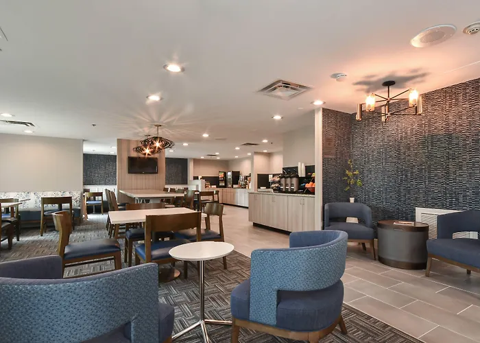 Fairfield Inn & Suites Charlotte Arrowood