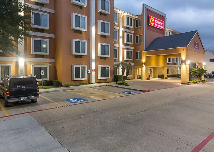 Quality Inn & Suites West Chase Houston