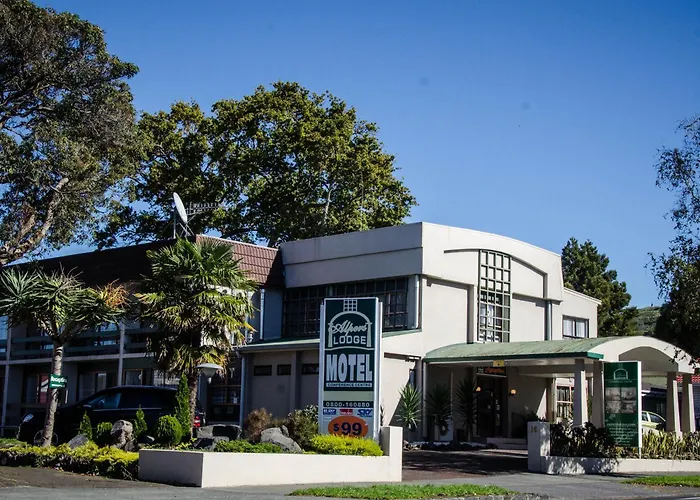 Alpers Lodge & Conference Centre Auckland