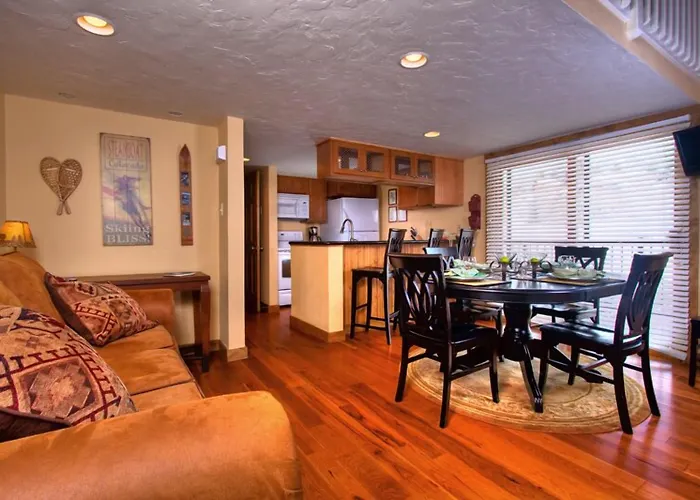 Rockies Condominiums By Mountain Resorts Steamboat Springs