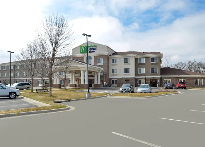 Holiday Inn Express Hotel & Suites Omaha West By Ihg Lane