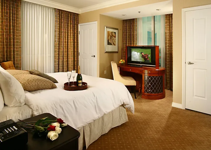 Luxury Suites International At The Signature Las Vegas