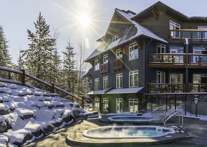 Blackstone Mountain Lodge By Clique Canmore