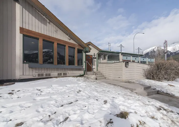 The Drake Inn Canmore