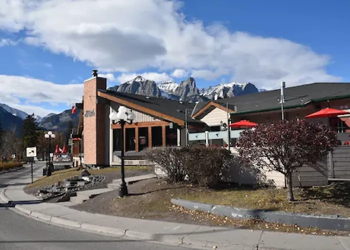 The Drake Inn Canmore