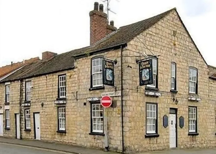 Queen In The West Lincoln