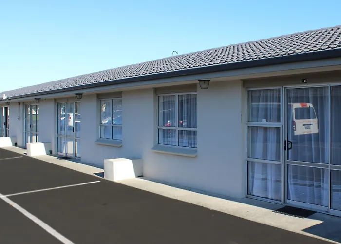 Hotels with Free ParkingAuckland Airport Lodge