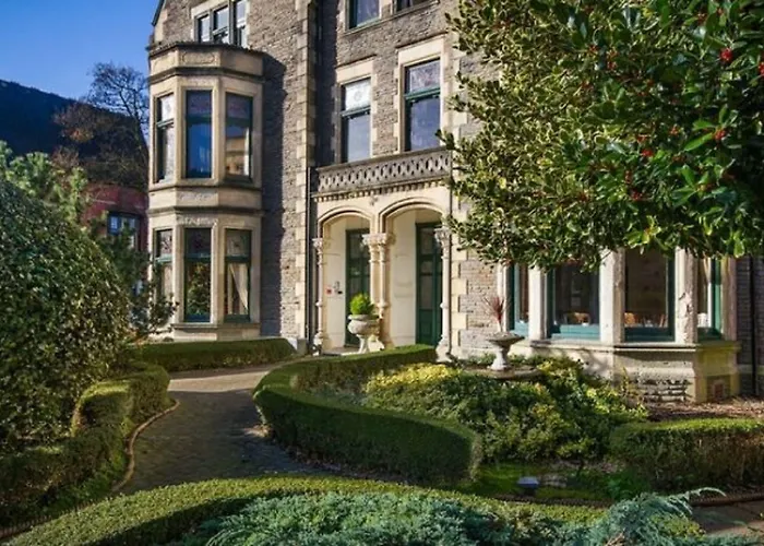 Lincoln House Private Hotel Cardiff