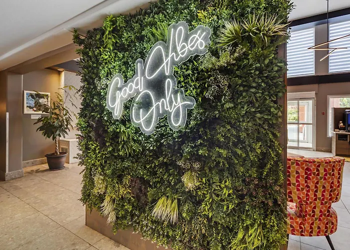 Best Western Plus West Edmonton